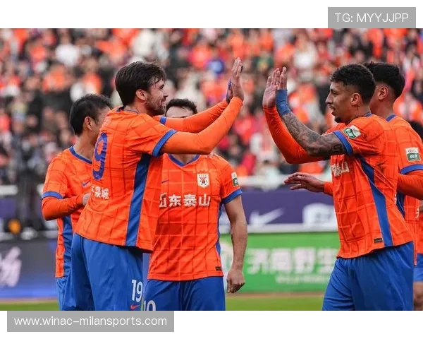 山东泰山2比1天津津门虎 卡扎破门陈哲宣红牌泽卡建功助力胜利