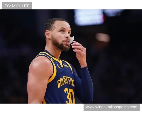 库里如何通过微小细节掌控比赛节奏这一篮球天赋的细腻感知力