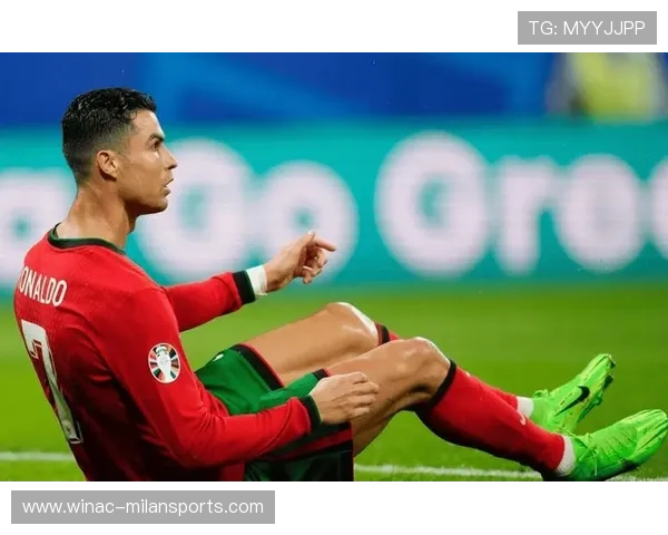 C罗超高状态完全不像38岁，足球天才的青春密码揭秘