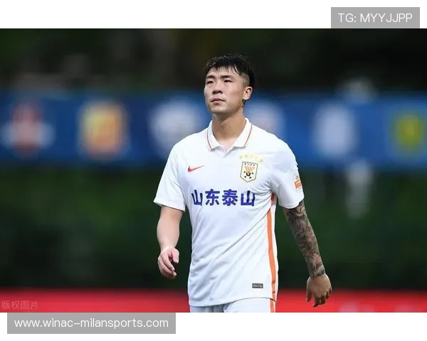 山东泰山外线传球线路合理，推进流畅度提升