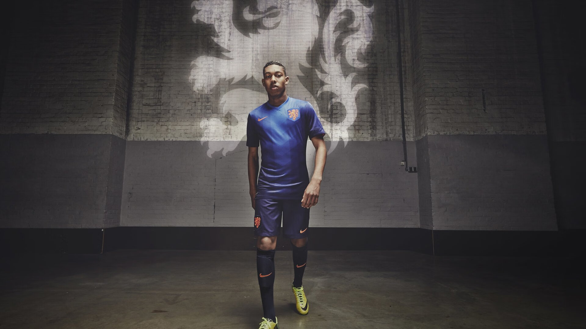 德甲激情反击：速度、力量与智慧的较量！，德甲经典比赛